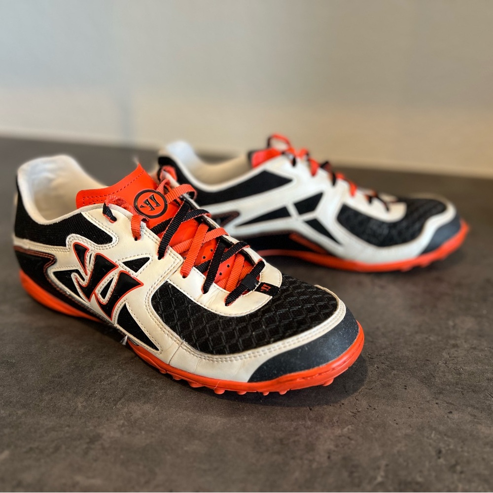 Men's Warrior Blitz Low Profile Turf Indoor Soccer Shoes